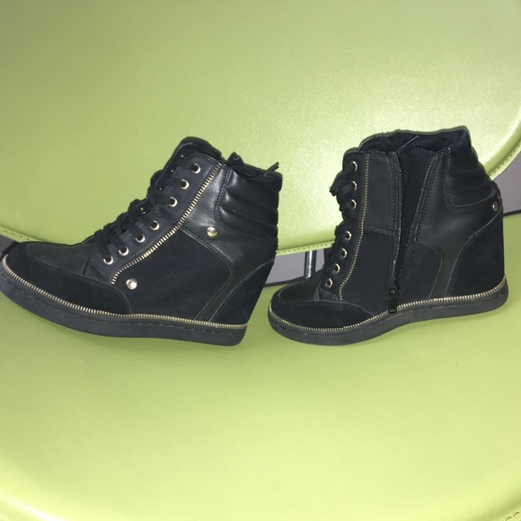 Aldo Shoes - Aldo